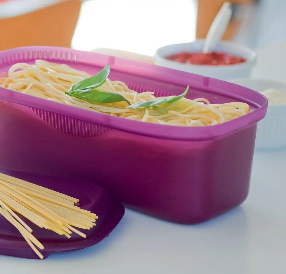 Purple Microwave Pasta Cooker With Vented Lid